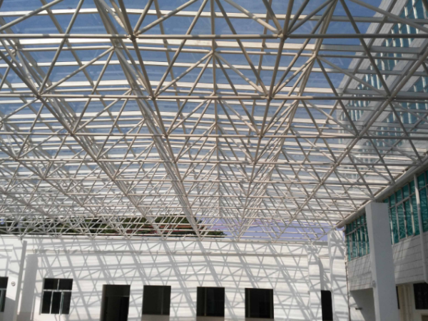 吐鲁番管桁架加工中需要注意哪些问题?