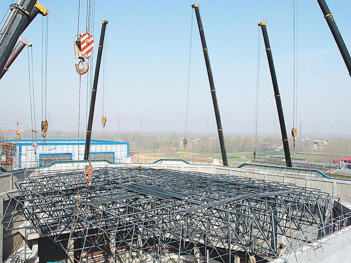 吐鲁番网架高空滑移法