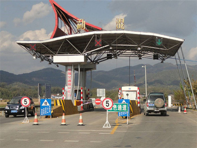 吐鲁番收费站网架